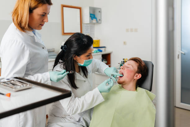 Best Cosmetic Emergency Dentistry in Lone Grove, OK